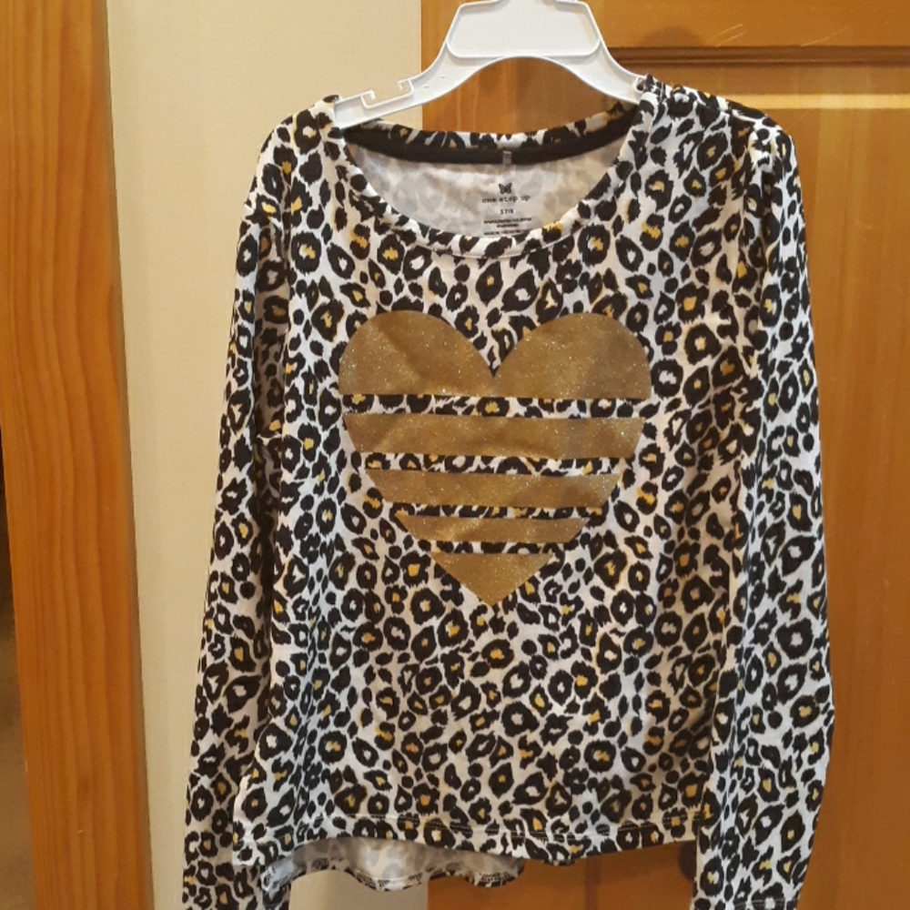 Longsleeve shirt, cheetah print